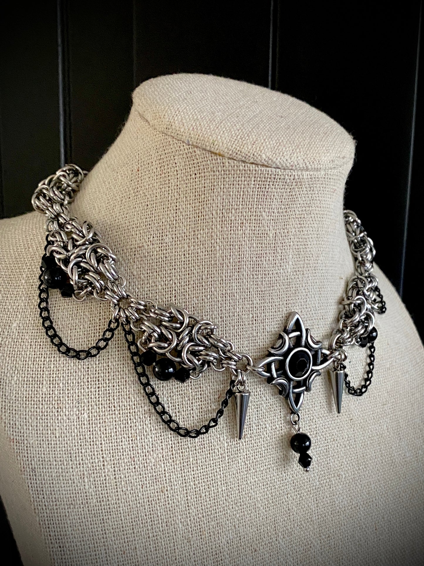 Witches Knot | Black Onyx Choker